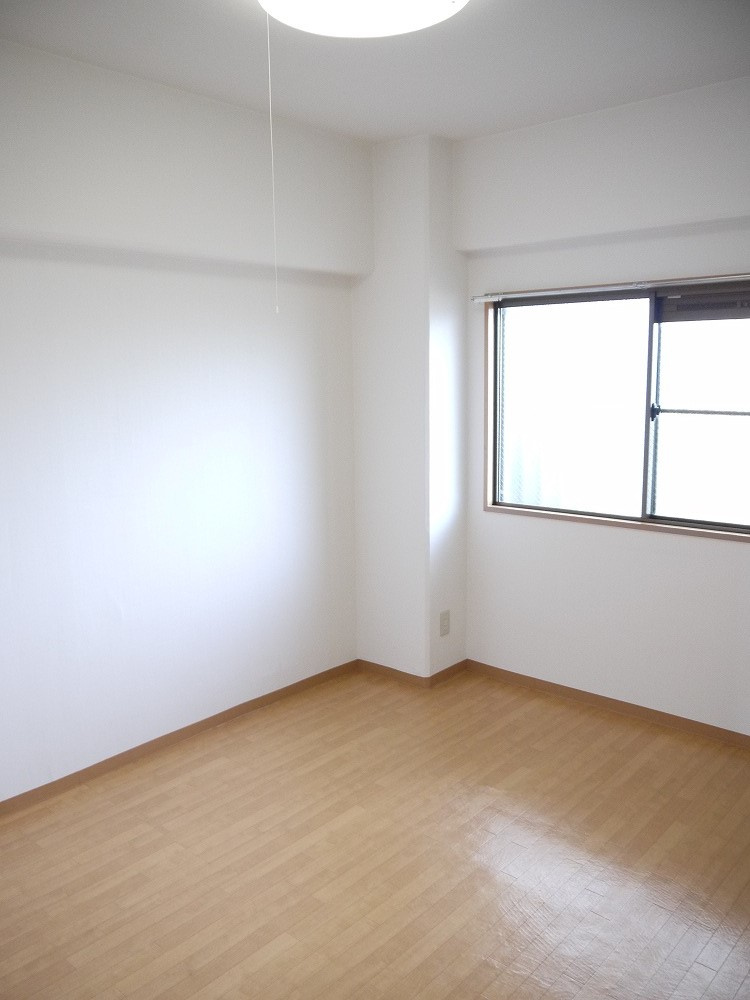 シャトーカワイの寝室