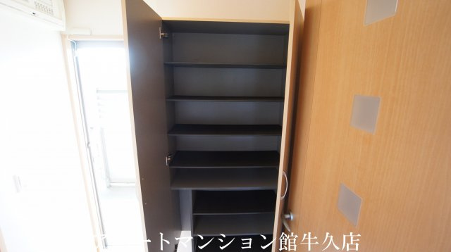 Royal Stage(ロイヤルステージ）の収納