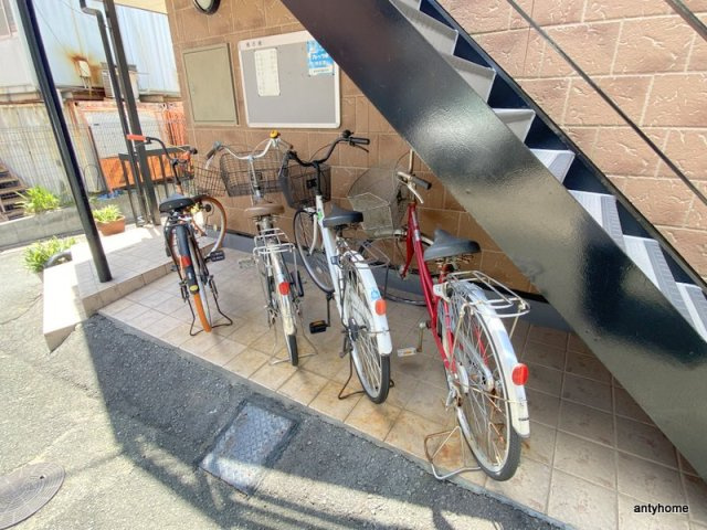 大橋第３コーポ　仲介手数料無料の駐車場