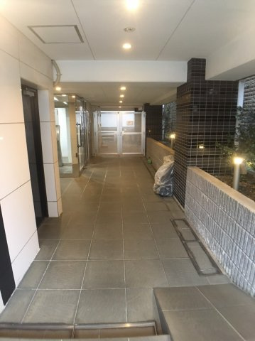 AXAS高円寺のエントランス|AXAS高円寺
