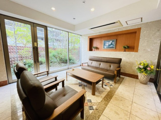 【エントランス】