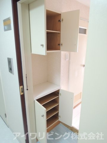 ジュネス桜ヶ丘の設備|シューズボックス【ジュネス桜ヶ丘】