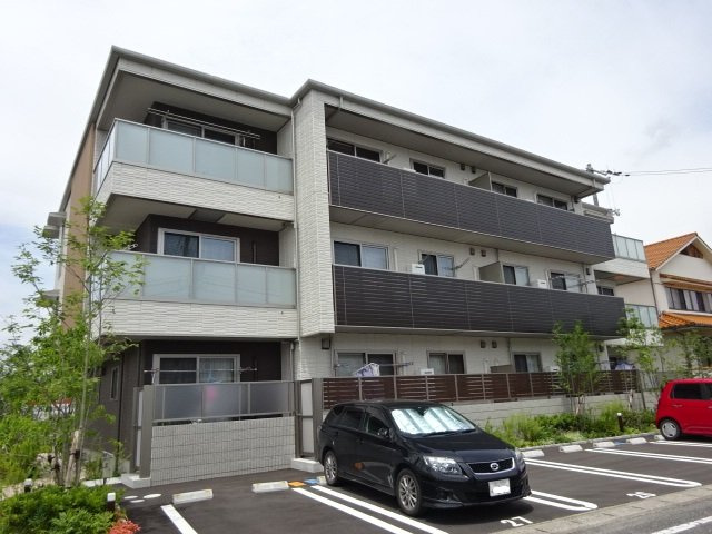 総社市中央４丁目の賃貸マンションの外観