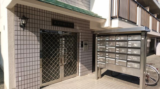 【エントランス】