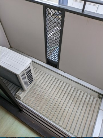 【バルコニー】