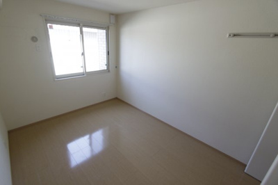 【洋室】 | プラムガーデン