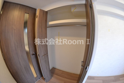 【収納】 | プレサンス上町台夕陽丘 | 大きなスペースがあり、収納には困りません