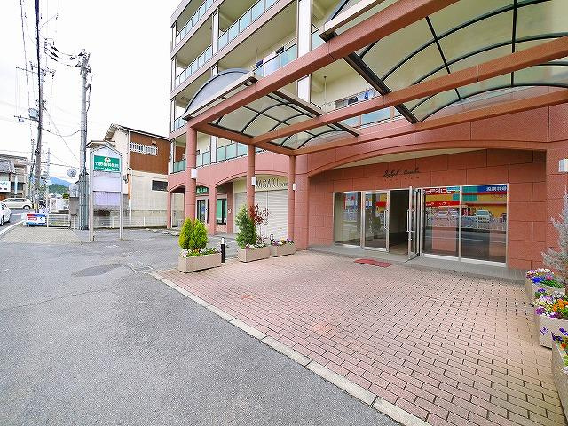 シルフアスカのエントランス|エントランスです