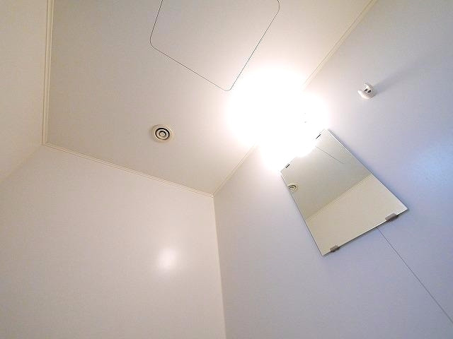 シルフアスカの設備|お風呂に鏡がついています