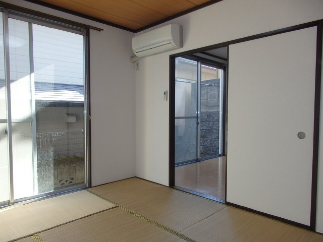 【居間・リビング】