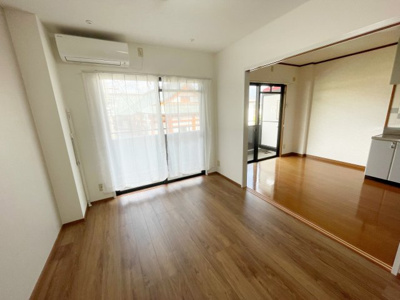 【洋室】 | DEEN-Fluts