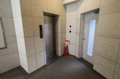 【エントランス】 | 朝日イーストビル