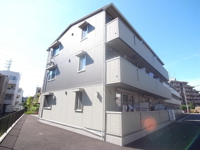 ボンヌールⅤの外観|大和ハウス施工のキレイな建物です