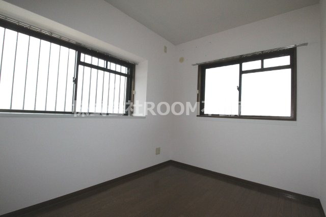 レイソル96の洋室