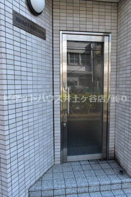 【エントランス】 | 岩間ビル
