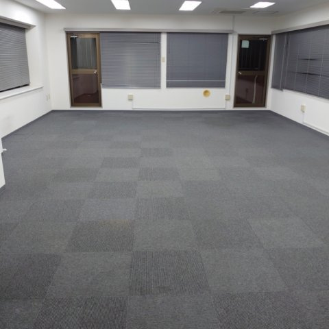 山口ビルの内装