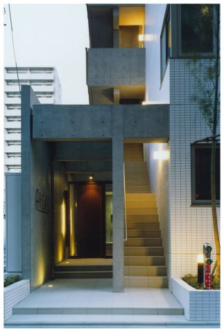 【エントランス】 