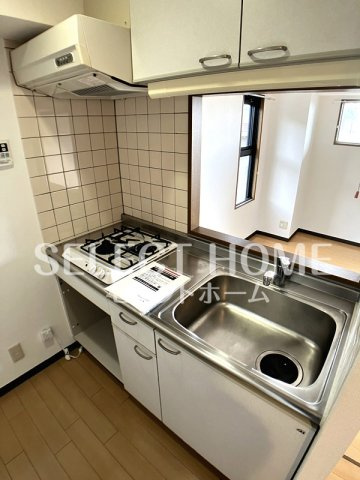 【キッチン】 | ＴＷＩＮ　ＢＵＩＬＤ | キッチンでお料理をお楽しみください