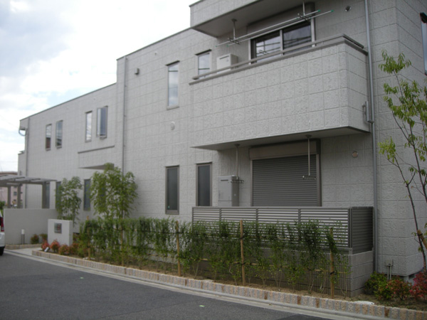 カーサビアンカ羽衣