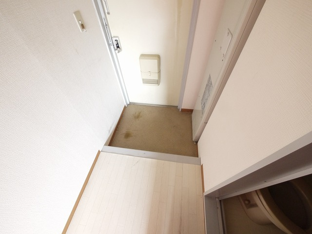 トータスBldの玄関
