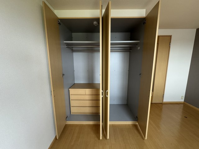 アシューレ．ＨＫの収納|クローゼット