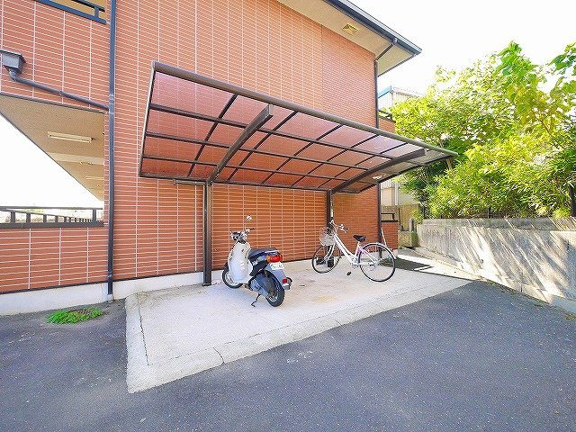エトワール（中山町）のその他共用部分|自転車置き場