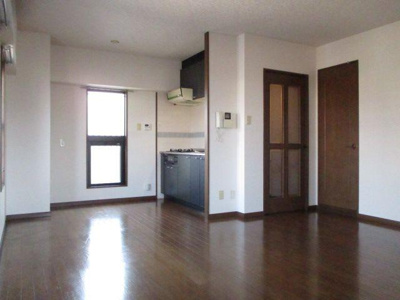 【居間・リビング】 | リバティ館