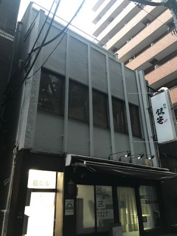 藤ビルの外観