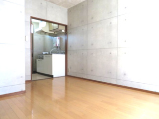 【居間・リビング】