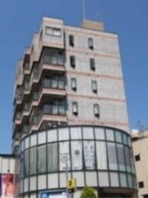 箕面市西小路２丁目の賃貸マンションの外観