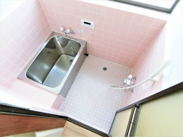 桜台の家（888-31）の浴室