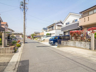 【前面道路含む現地写真】