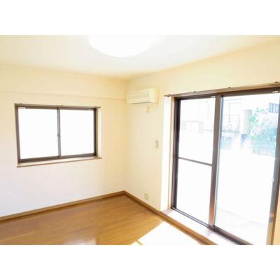 【洋室】 | メロディハイム愛宕山