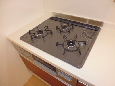 【キッチン】 | ラムール | ３口ガスコンロつきシステムキッチン