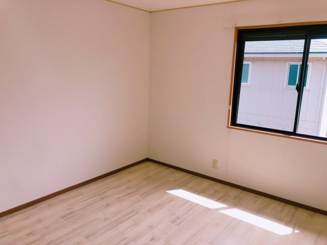 M.Stationの洋室