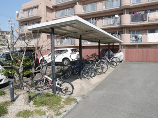 【その他共用部分】 | フラワーパーク板付の駐輪場