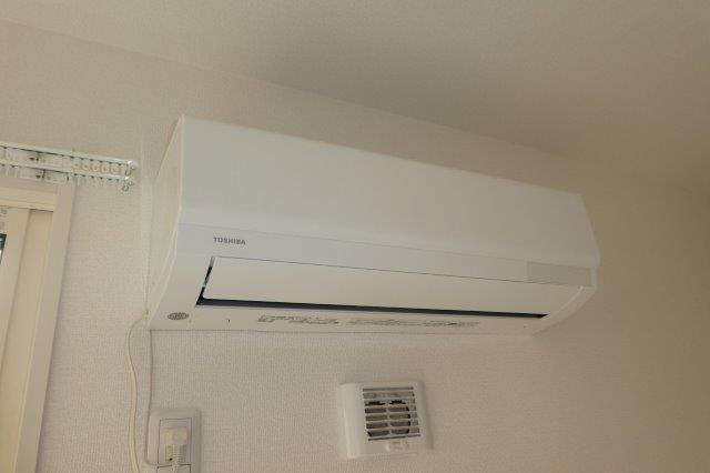 Ｄ－ｒｏｏｍ中庄Ｂの設備|エアコン