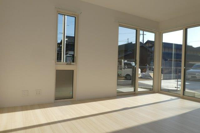 Ｄ－ｒｏｏｍ中庄Ｂの居間・リビング