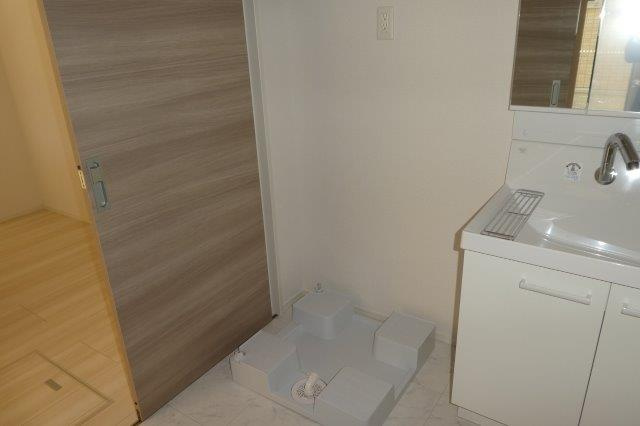 Ｄ－ｒｏｏｍ中庄Ｂのその他|洗濯機置き場