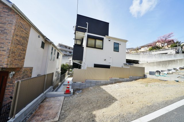 保土ヶ谷区初音ヶ丘　全２棟新築戸建ての外観