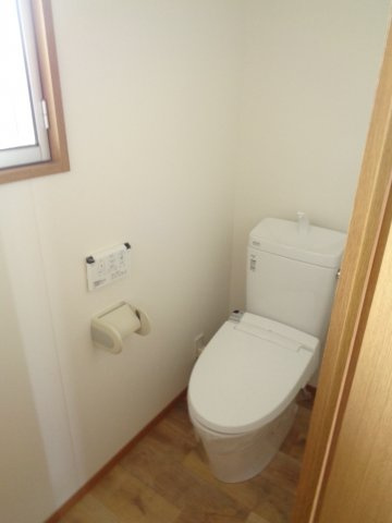 エヴァグリーンのトイレ