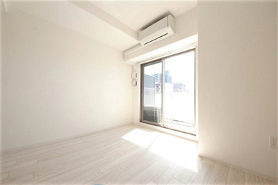 【居間・リビング】 | レジュールアッシュOSAKA今里駅前