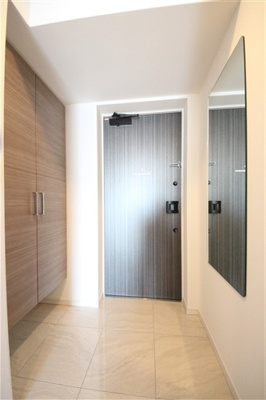 【居間・リビング】 | レジュールアッシュOSAKA今里駅前