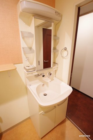 WOBFUKUSIMA　仲介手数料無料の洗面所