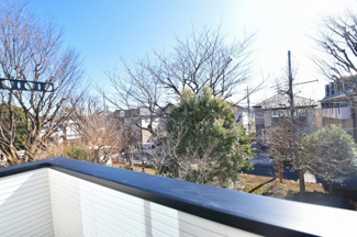 【展望】 | バルコニーからは開放的な景色が眺められます。