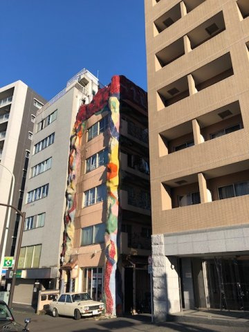 ハプニングタワー曙橋の外観