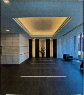 ブライトプレイス今福鶴見のエントランス