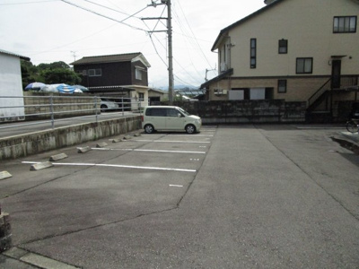 【駐車場】 | フォブール栗林