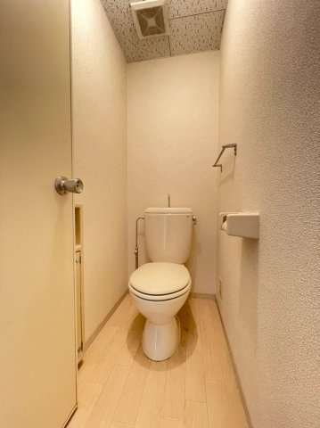 ハイツ本多聞のトイレ