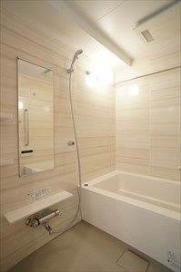 ルーナ エ ソレーユ　Ⅲの浴室|一日の疲れを癒すのはやっぱりお風呂ですね♪